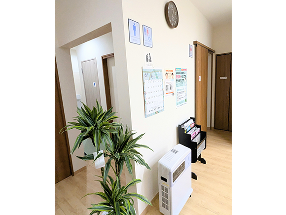 医療法人社団 越智内科医院トイレ前
